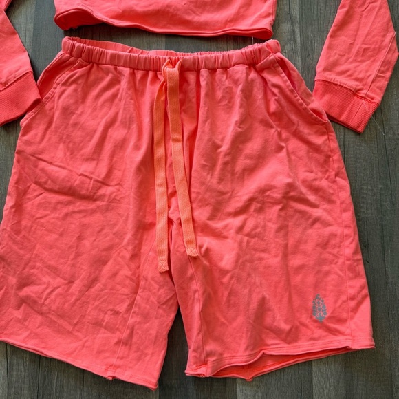 NWOT FREE PEOPLE Hot Shot Easy Set - Picture 8 of 14